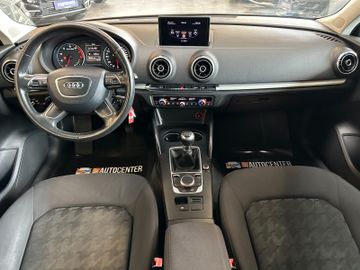 Audi A3 attraction **BiXENON*TÜV*KLIMA*TEMPOMAT*