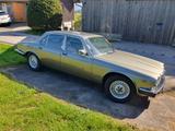 Jaguar XJ12 Sovereign - Jaguar XJ12: Limousine