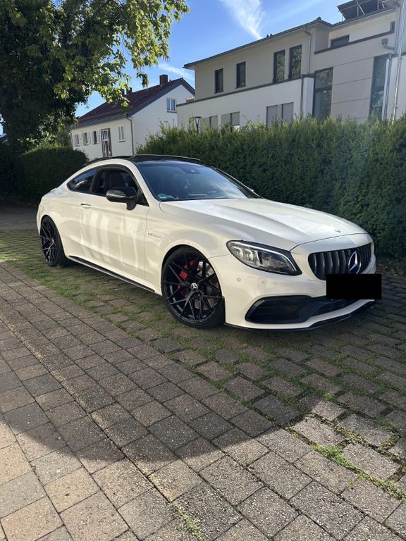 Image of Mercedes-Benz C 63 AMG