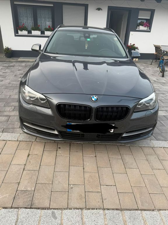 Image of BMW 530