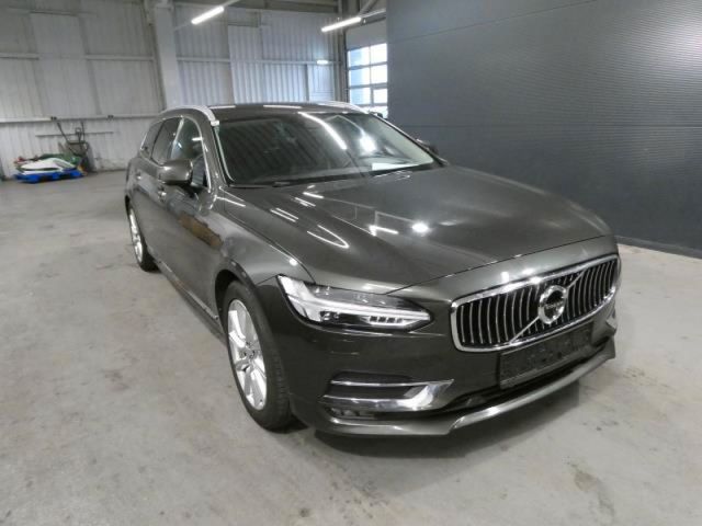 Volvo V90 Kombi Inscription AWD Netto € 19.695,-