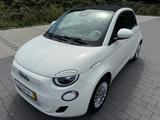 Fiat 500e CABRIO Elektro - mit Elektro-Antrieb: Roadster