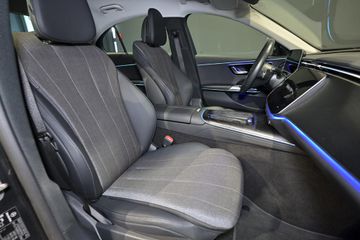 Mercedes E 200 - 5