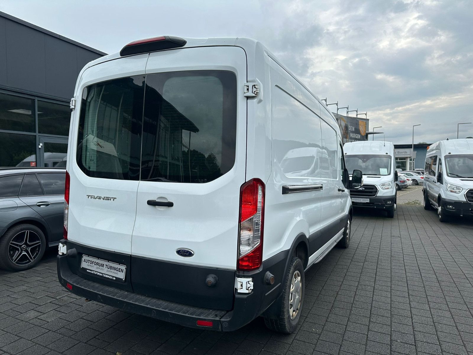 Fahrzeugabbildung Ford Transit 350 L3H2 TREND*KLIMA*TEMPO*LED*3 SITZER*
