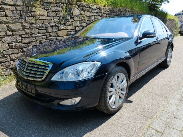 Mercedes-Benz S 500 S -Klasse 4Matic Leder Navi PDC Automatic