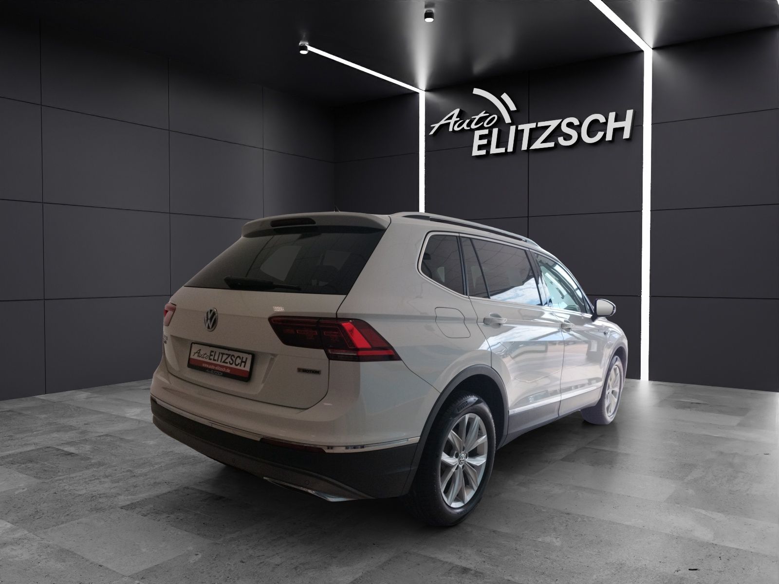 Fahrzeugabbildung Volkswagen Tiguan Allspace Highline 4M TDI DSG LED ACC AHK