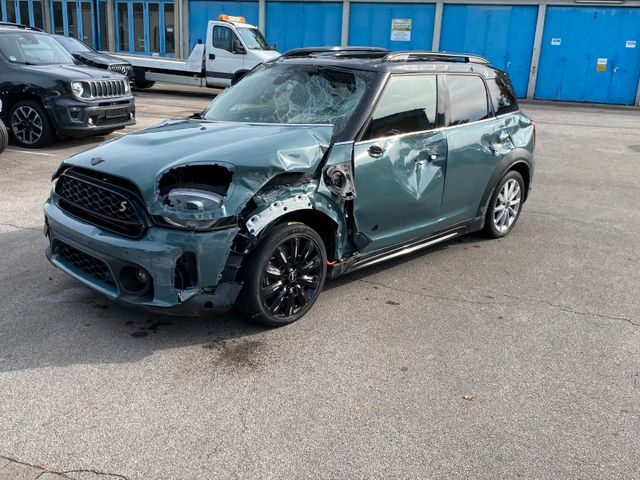 MINI Cooper SE Countryman All4 Northwood Edition