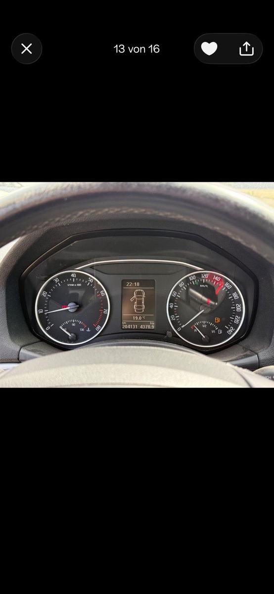 Skoda Octavia 2012 — photo 13