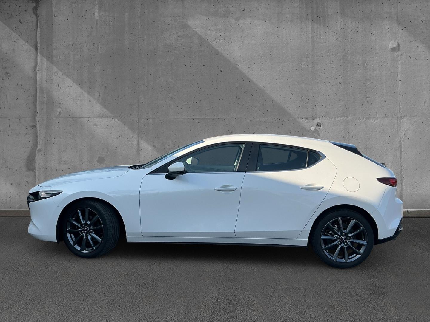 Mazda 3 2.0 GS Selection LED Navi Cam HUD ACAA