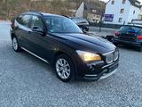 BMW X1 18 d sDrive - BMW X1: Limousine