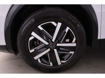 Peugeot 2008 - 6
