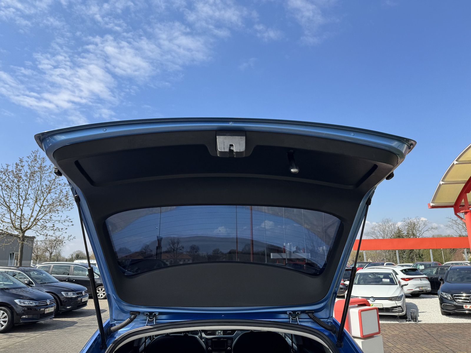 Fahrzeugabbildung SKODA Octavia 1.4 Elegance/Nav/DAB/Teilleder/Sound/Ahk