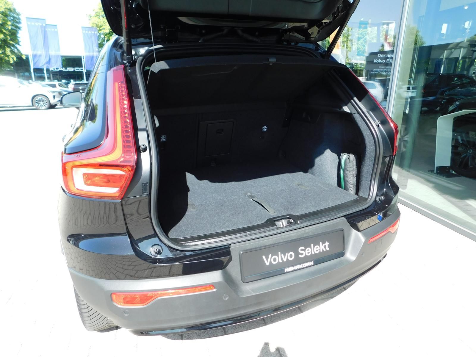 Fahrzeugabbildung Volvo XC40 Recharge single Motor Plus