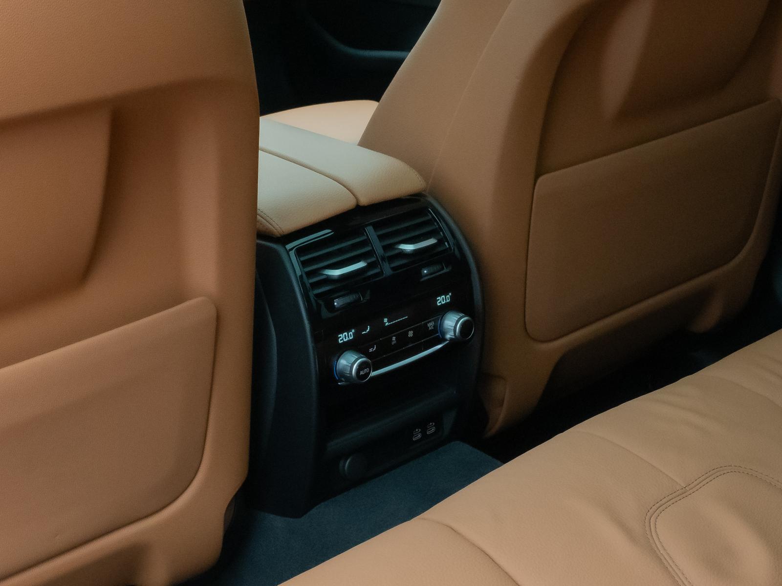 BMW 520 d Panoram Kamera DAB HiFi 4xKlima Leder Sport, миниатюра 29