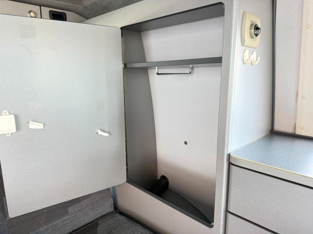 VOLKSWAGEN T5 CALIFORNIA 2.5 TDI 131ch - CAMPING-CAR FISCHER - TOIT HAUT - CHAUFFAGE TRUMA - ATTELAGE
