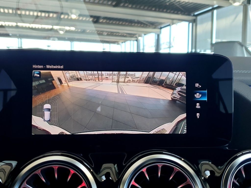 Fahrzeugabbildung Mercedes-Benz GLA 200 AHZV*K-GO*KAMERA*THERMOTRONIC*DAB*LED*