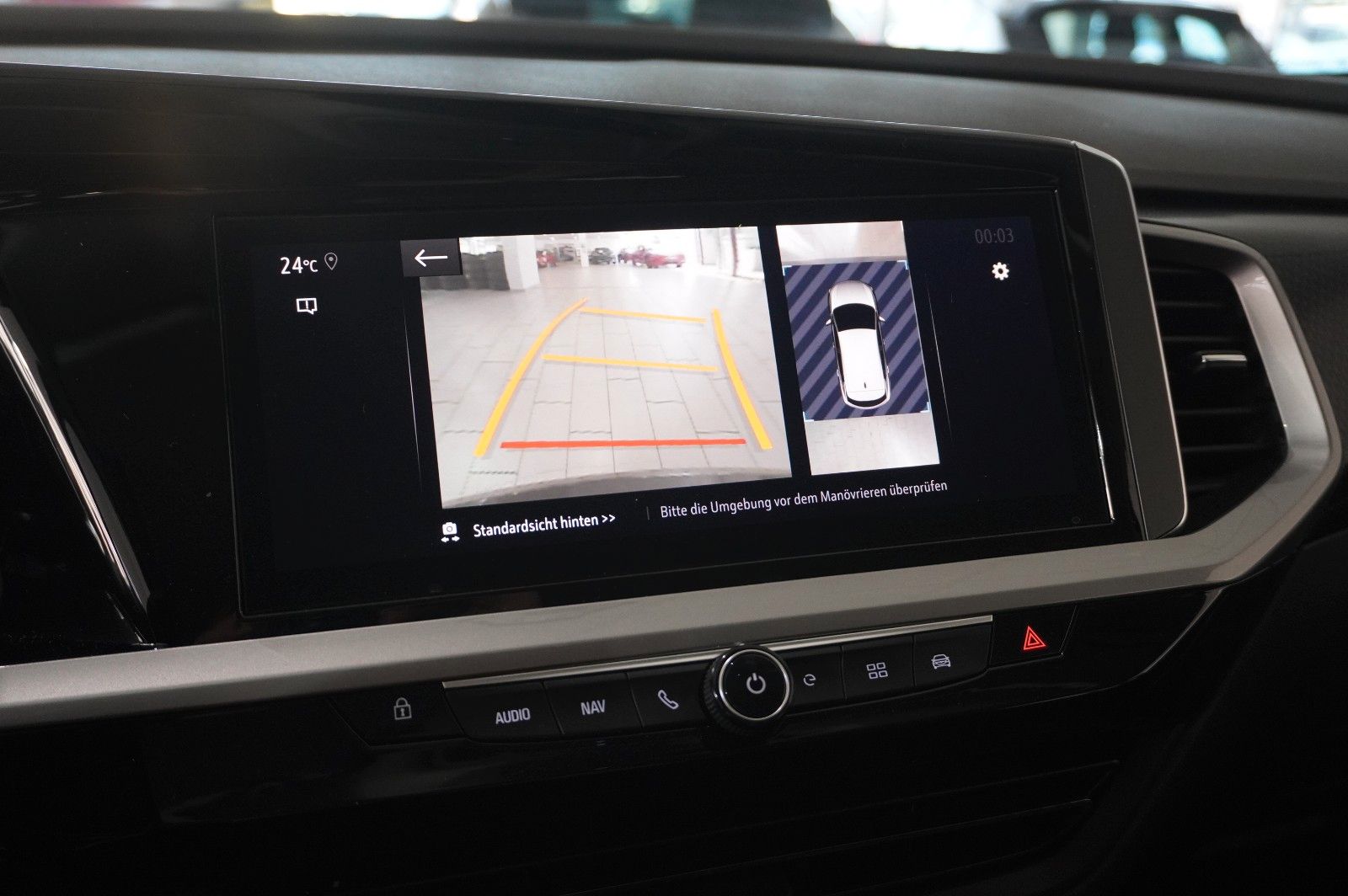Fahrzeugabbildung Opel Grandland (X) 1.6T GSe HYBRID 4X4 NAVI/LED/SPORT