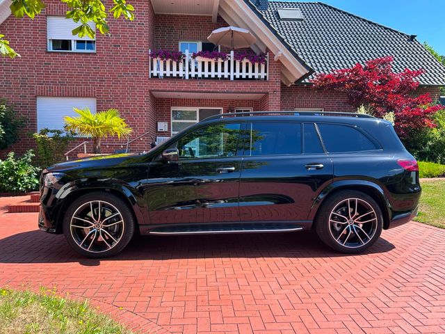 MERCEDES-BENZ GLS 450 d 4Matic AMG 7 Sitze Burmester