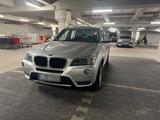 BMW X3 F25 xDrive 2.0i - BMW X3 F25 mit Benzin-Antrieb