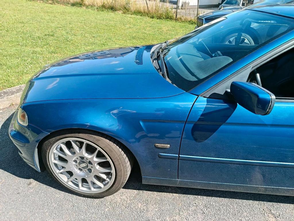 BMW 325