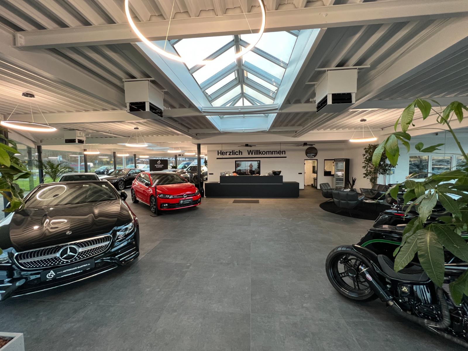 showroom-image-main