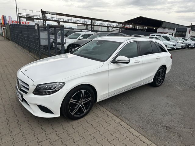 Mercedes-Benz C 220d T-Modell Avantgarde 9G-TRONIC AHK/ Navi