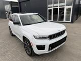 Jeep Grand Cherokee Overland 3.6 Awd - Jeep Grand Cherokee Overland mit Benzin-Antrieb