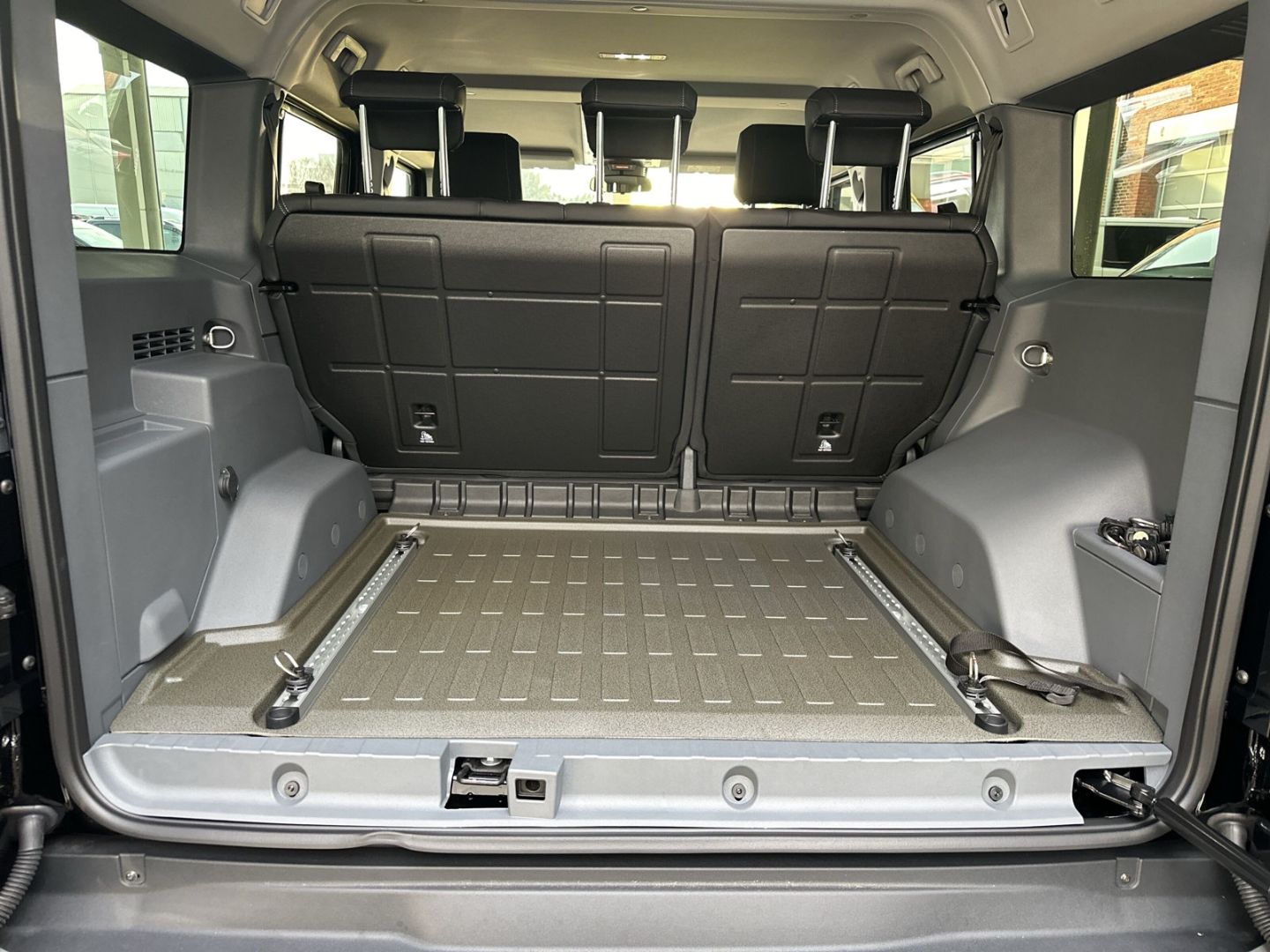 Fahrzeugabbildung INEOS Grenadier Trialmaster 3.0 Diesel 17.000€ Barpräm