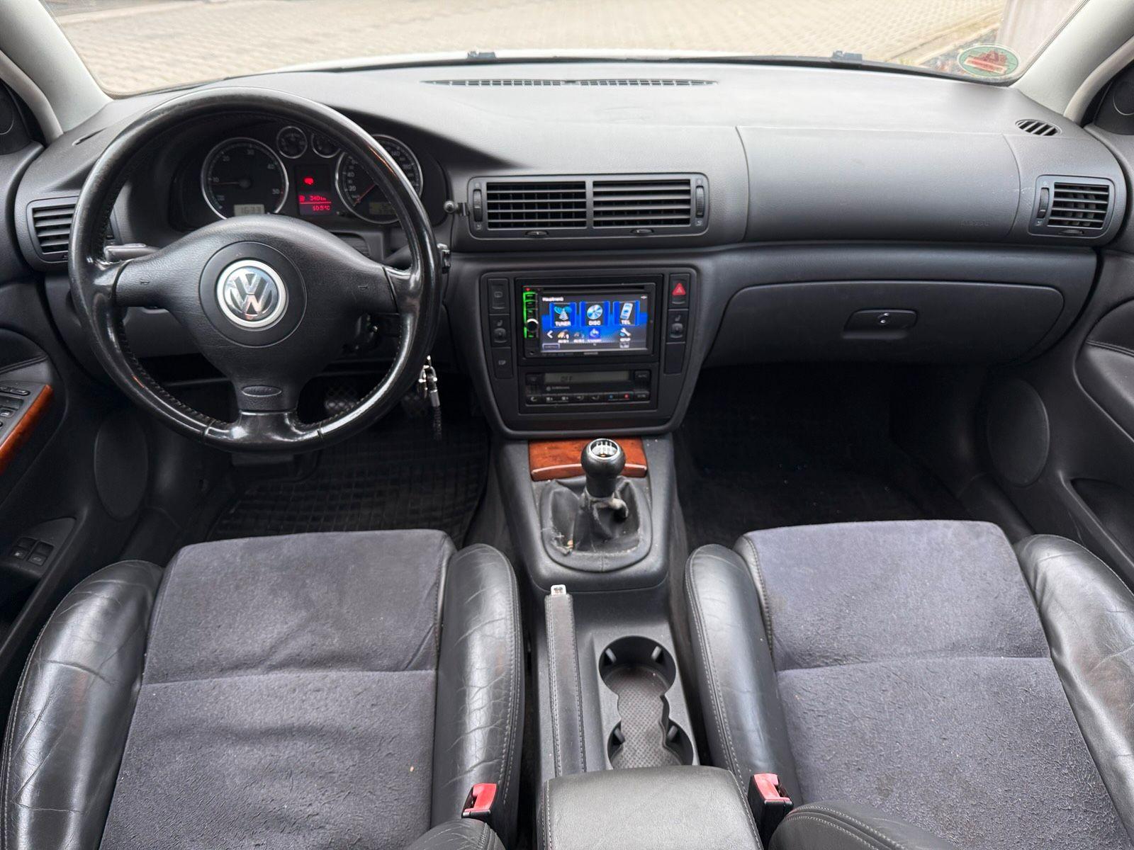Volkswagen Passat 2005 — photo 13