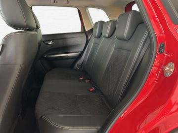 Fotografie 9 des Suzuki Vitara 1.4 Comfort+ Kamera ACC Pano Teilleder