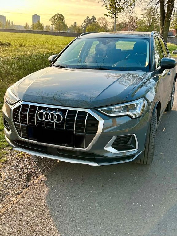 Image of Audi Q3