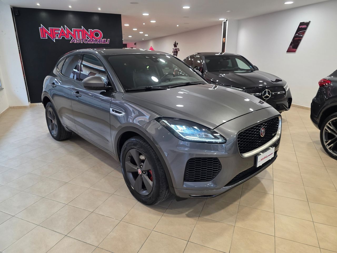 JAGUAR E-Pace