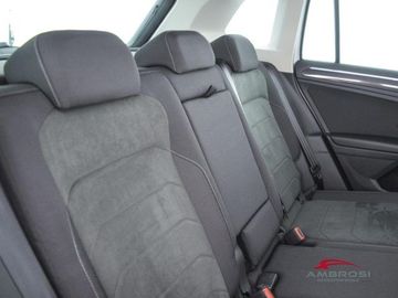 Volkswagen Tiguan - 11