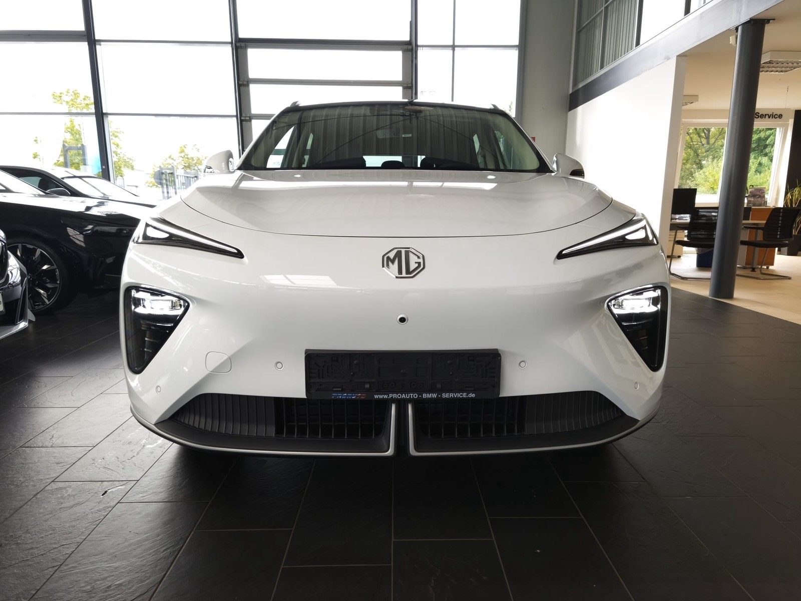 MG S6 EV Luxury AWD imagem 2