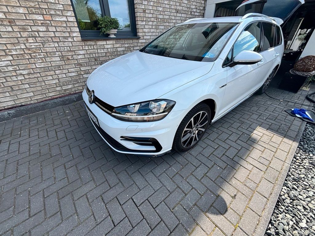 Image of Volkswagen Golf