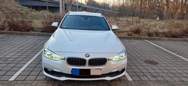 BMW 320d Touring Luxury Line