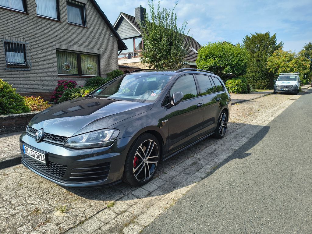 Image of Volkswagen Golf