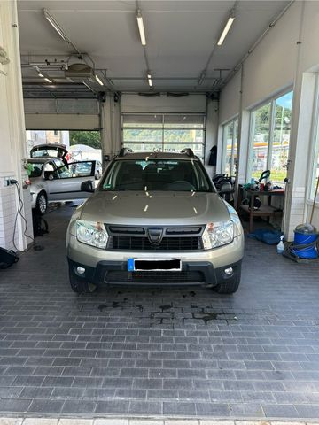 Dacia Duster 1.6