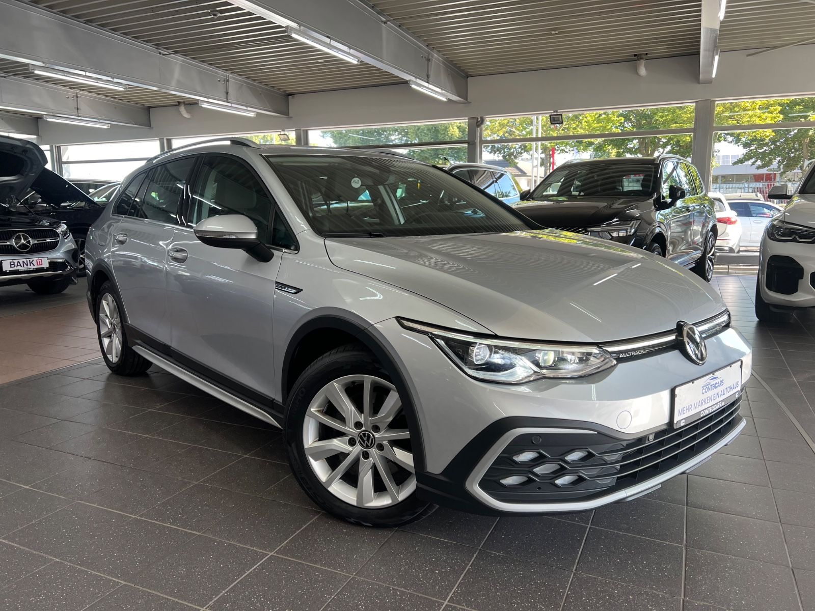 Volkswagen Golf VIII 2.0 TDI Variant Alltrack 4Motion SUPER