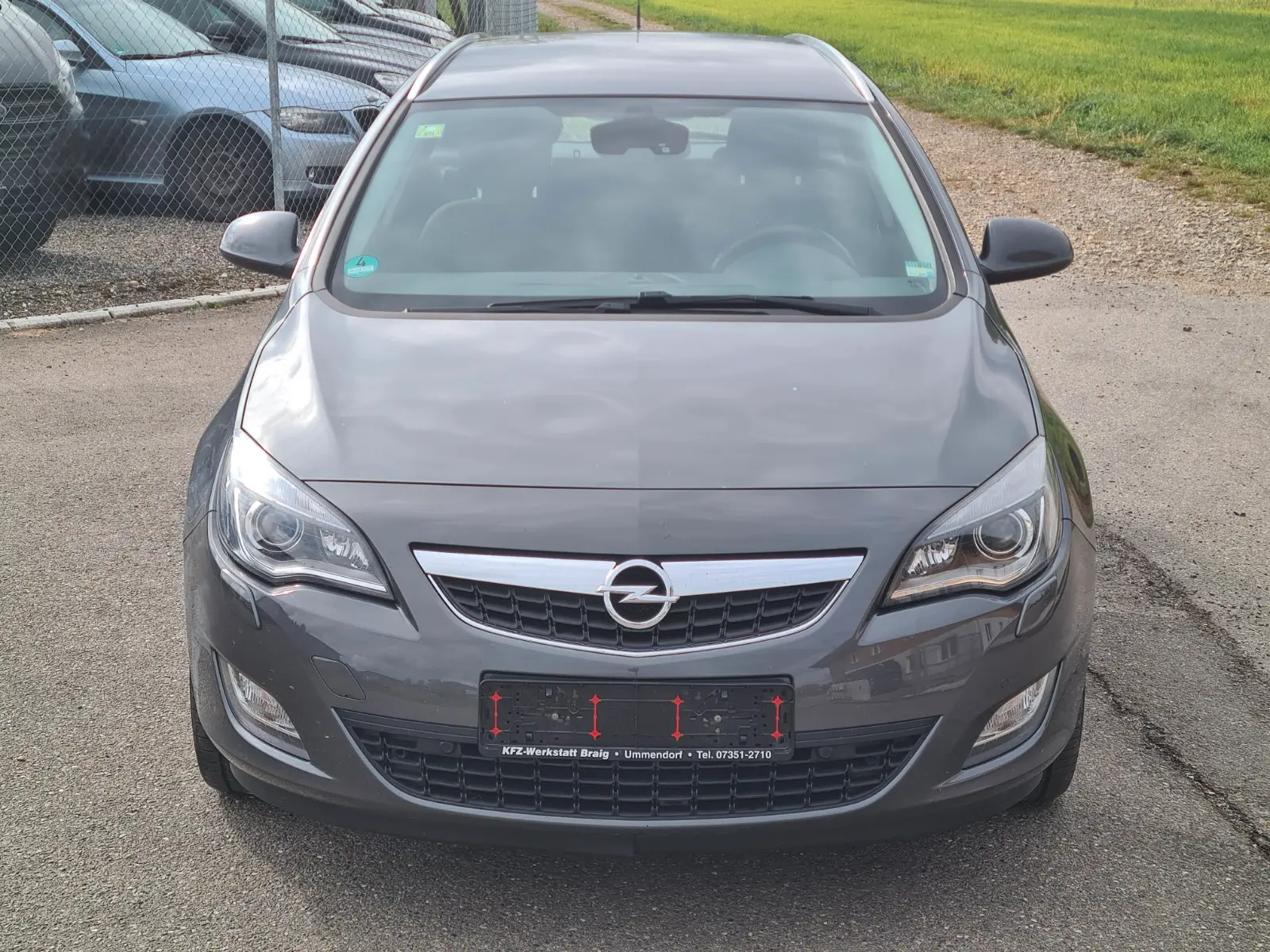 Opel Astra 2011 — engine 1.364 cm³, 140 HP (103kW)