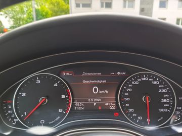 Audi A6 - 12