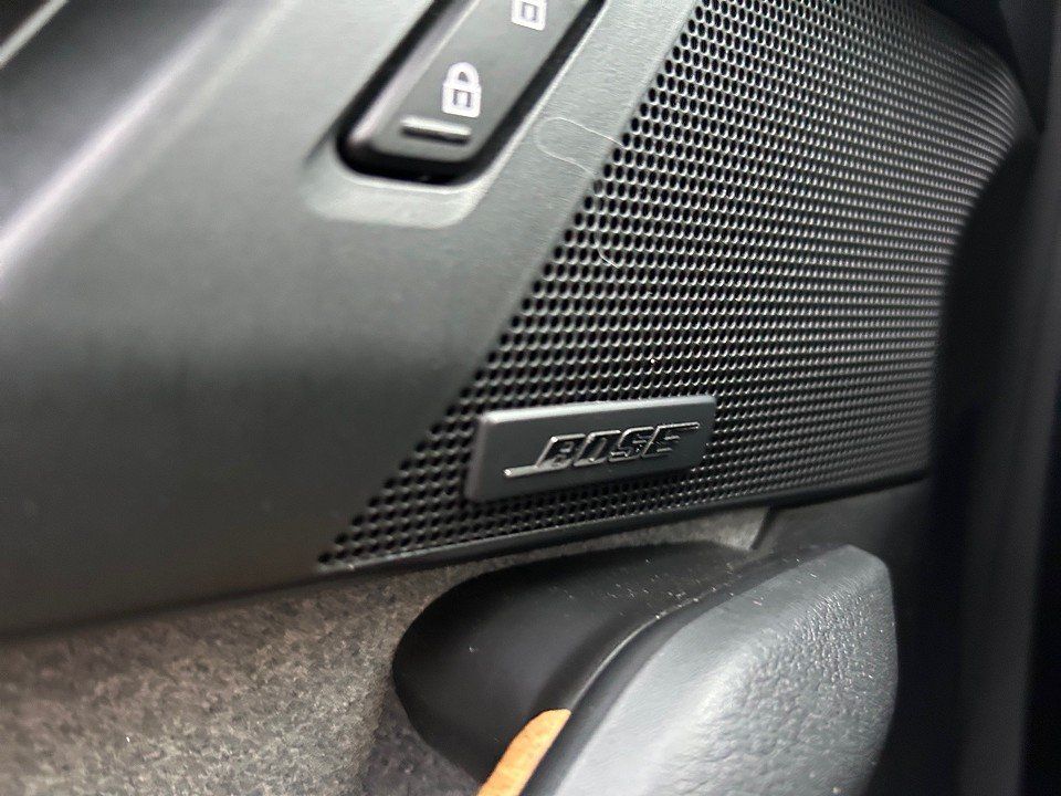 Fahrzeugabbildung Mazda MX-30 e-SKYACTIV KOM+/PRE-P 360+BOSE+HEADUP+LED+