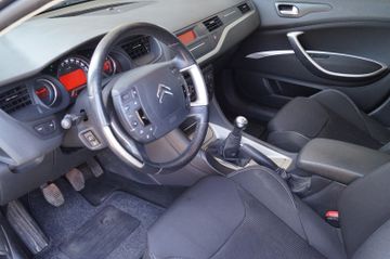 Citroën C5 Tourer 2.0 Tendance -AHK.-TEMPOMAT-SHZG-PDC-