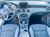 Mercedes-Benz A 200 Navi Klimaauto. Sitzheiz. Bi-Xenon Kamera - Mercedes-Benz A 200 in Magdeburg