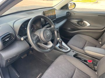 Toyota Yaris - 8