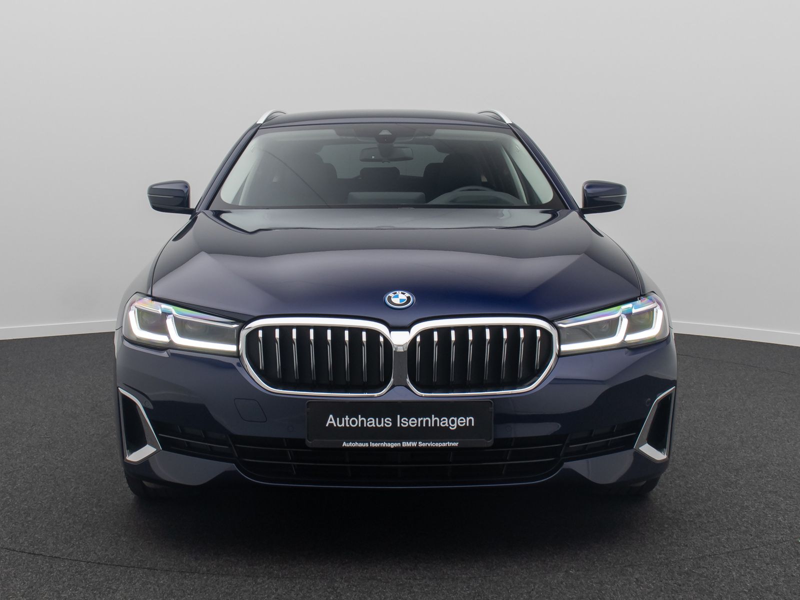 Fahrzeugabbildung BMW 530e Luxury Line DAB Laser 4*Klima Kamera Sport