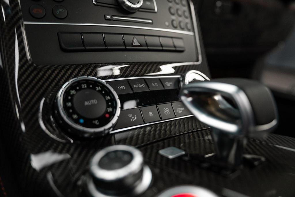 Mercedes-Benz SLS AMG