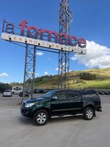 Toyota Hilux 3.0 D-4D 4WD 4p. Doub. Cab SR+ - gebrauchte Toyota Hilux aus dem Jahr 2011