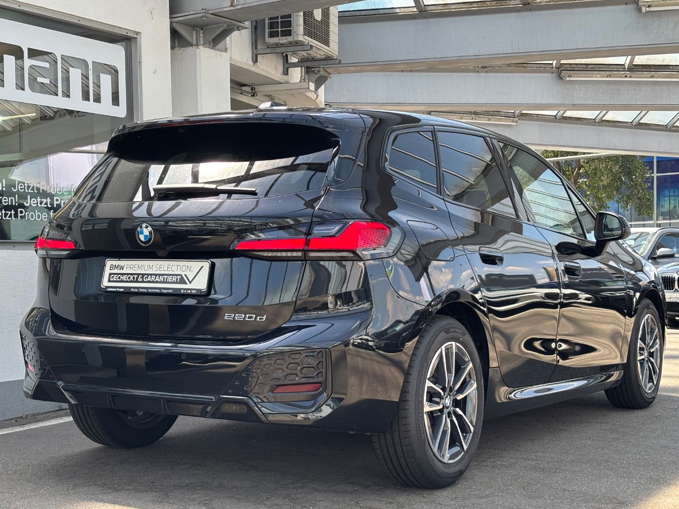 BMW 220d Active Tourer M-Sport 0,49% foto 4