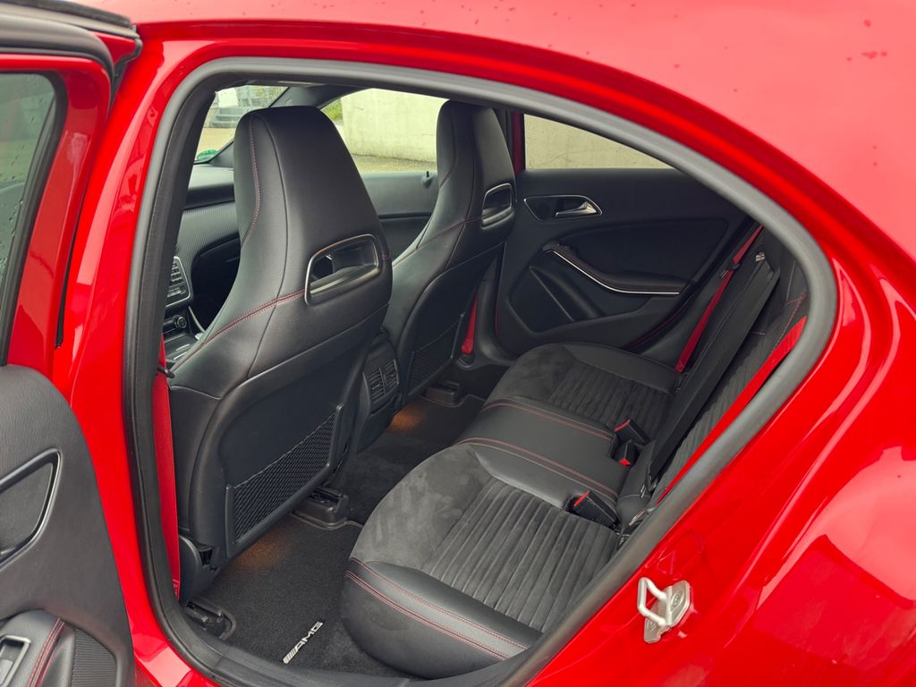 MERCEDES-BENZ A-Class 2013
